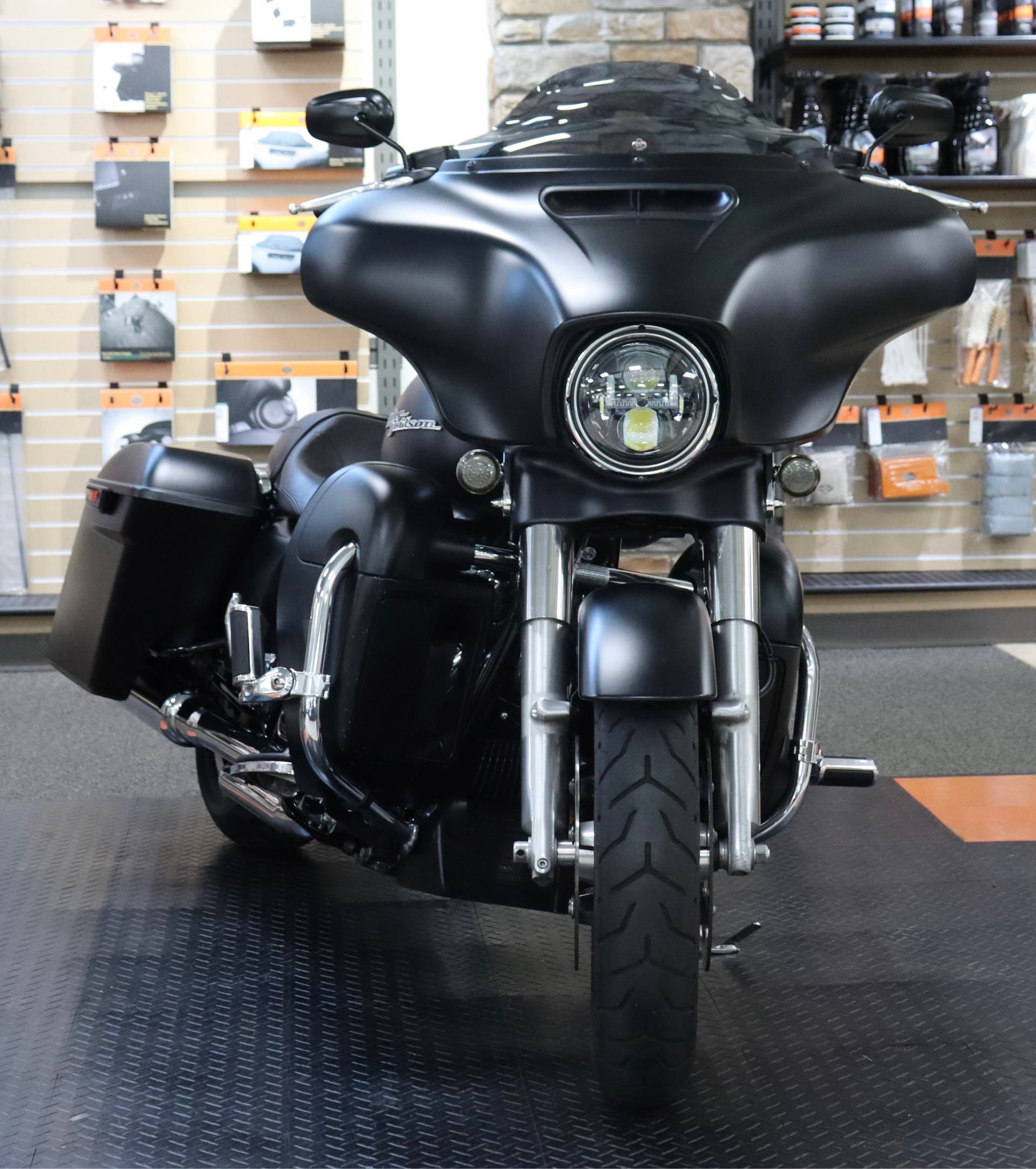 2017 Harley-Davidson Street Glide Special at Destination Harley-Davidson®, Silverdale, WA 98383