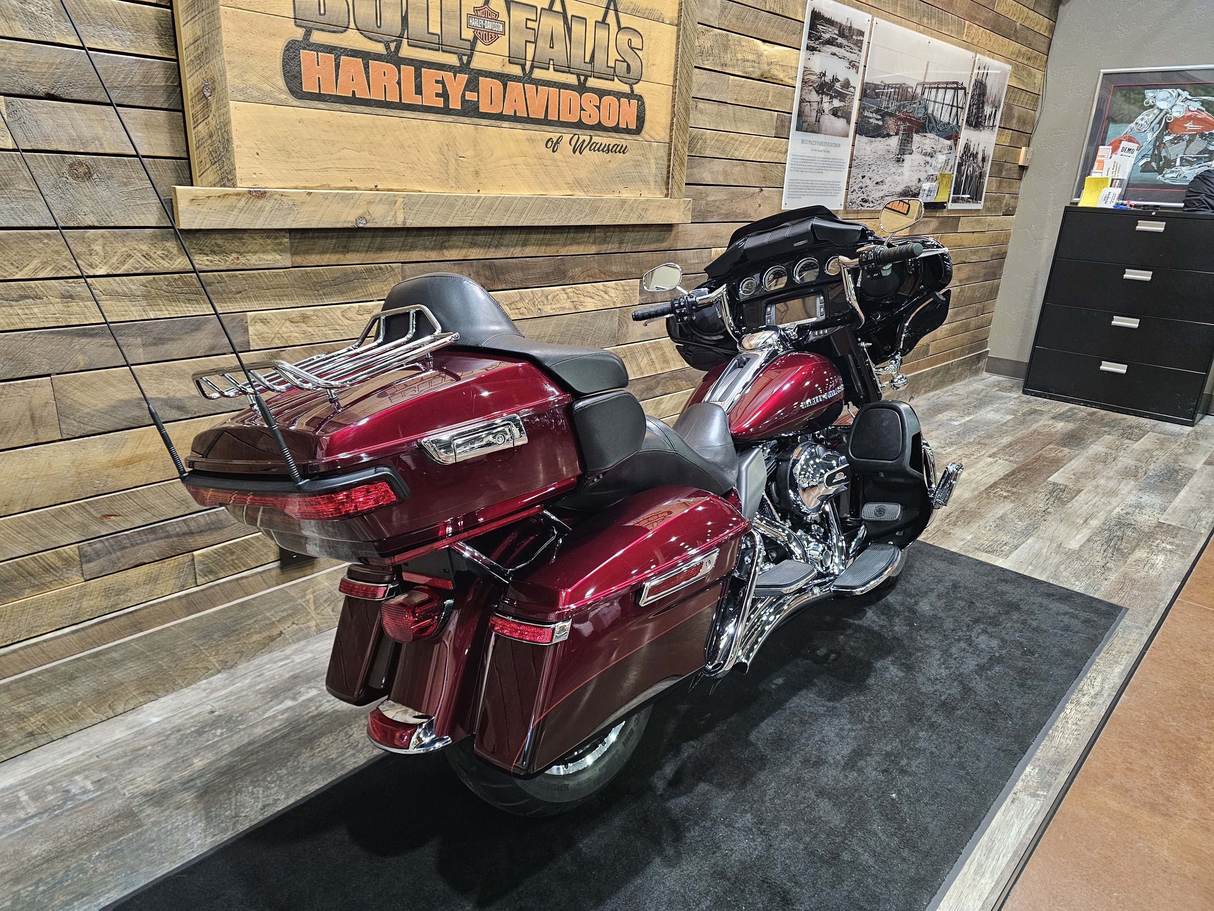 2015 Harley-Davidson Electra Glide Ultra Limited at Bull Falls Harley-Davidson