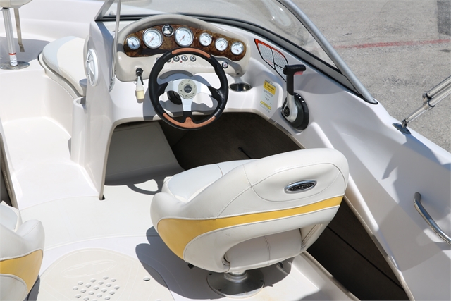 2009 Tahoe Q5i at Jerry Whittle Boats