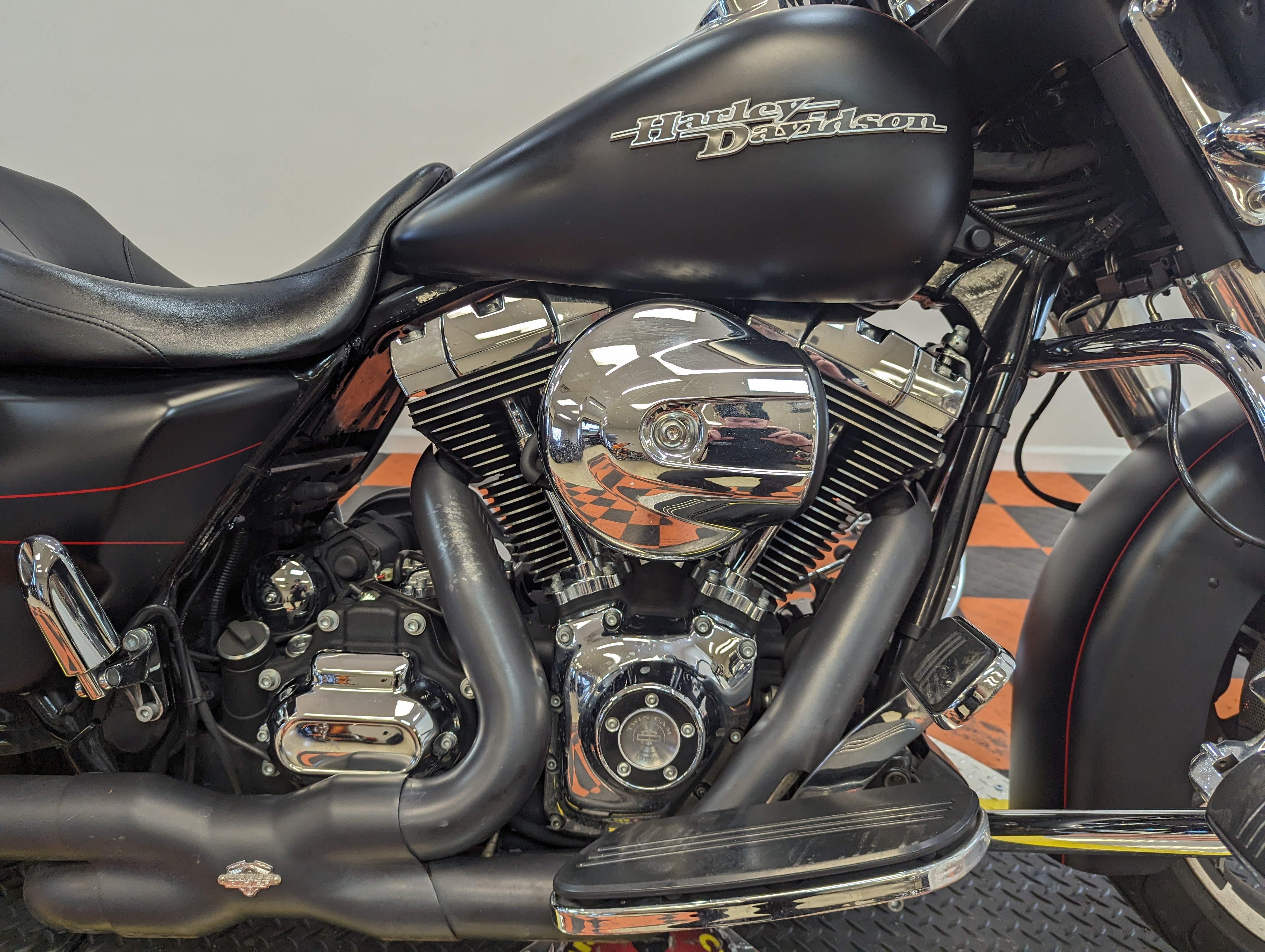 2016 Harley-Davidson Street Glide Base at Harley-Davidson of Indianapolis