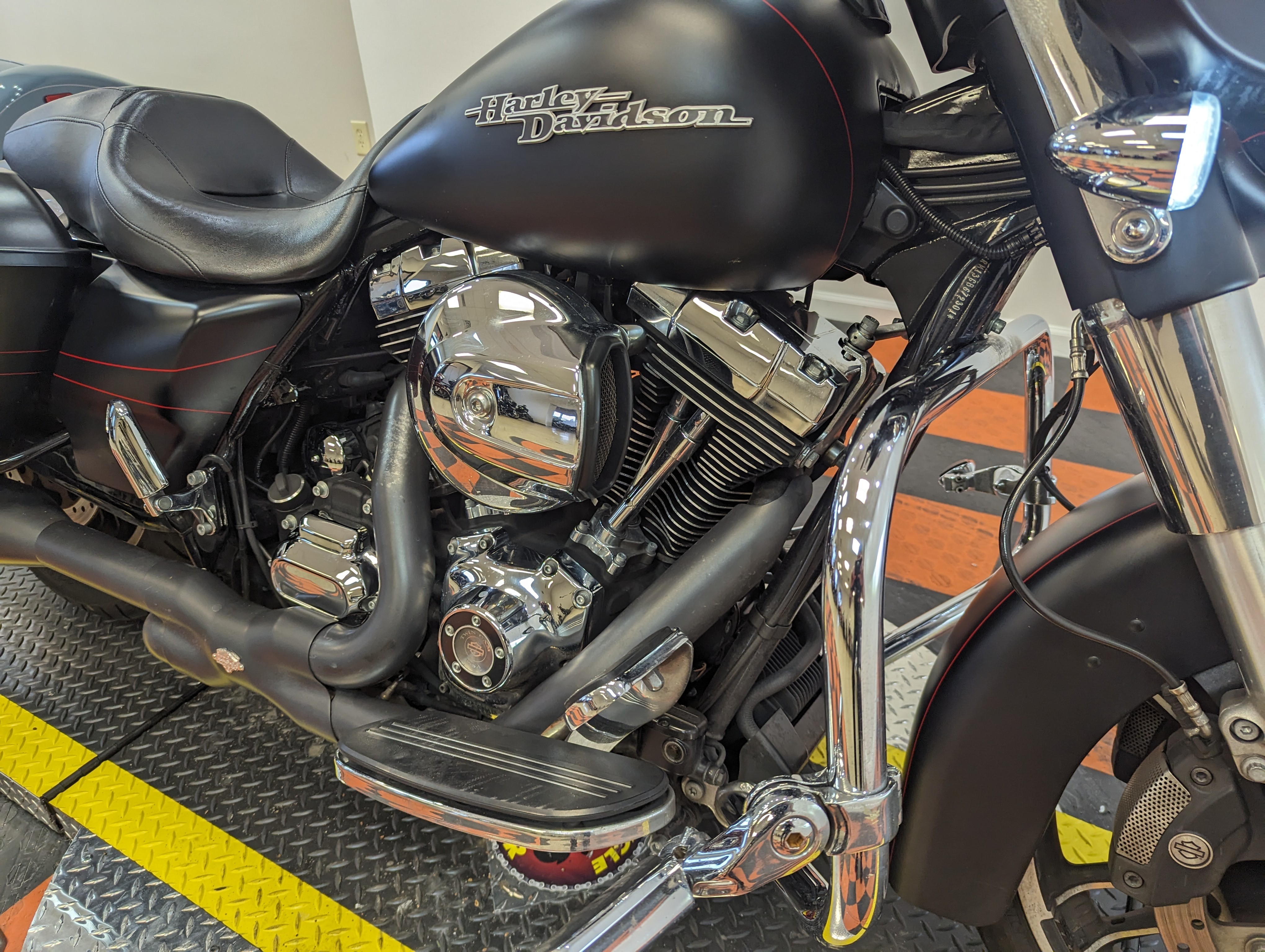 2016 Harley-Davidson Street Glide Base at Harley-Davidson of Indianapolis