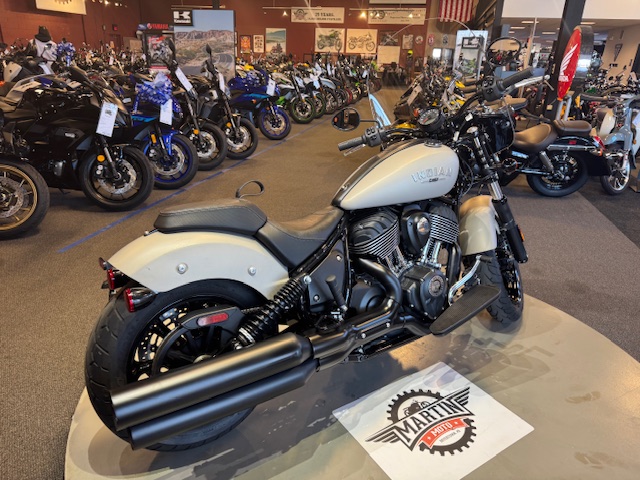 2023 Indian Motorcycle Chief Base at Martin Moto