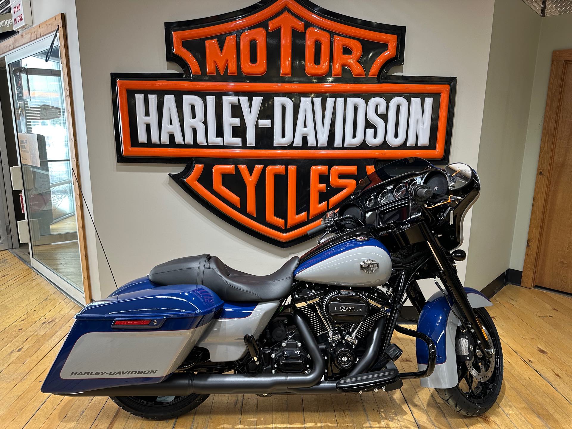 2023 Harley-Davidson Street Glide Special at Zips 45th Parallel Harley-Davidson