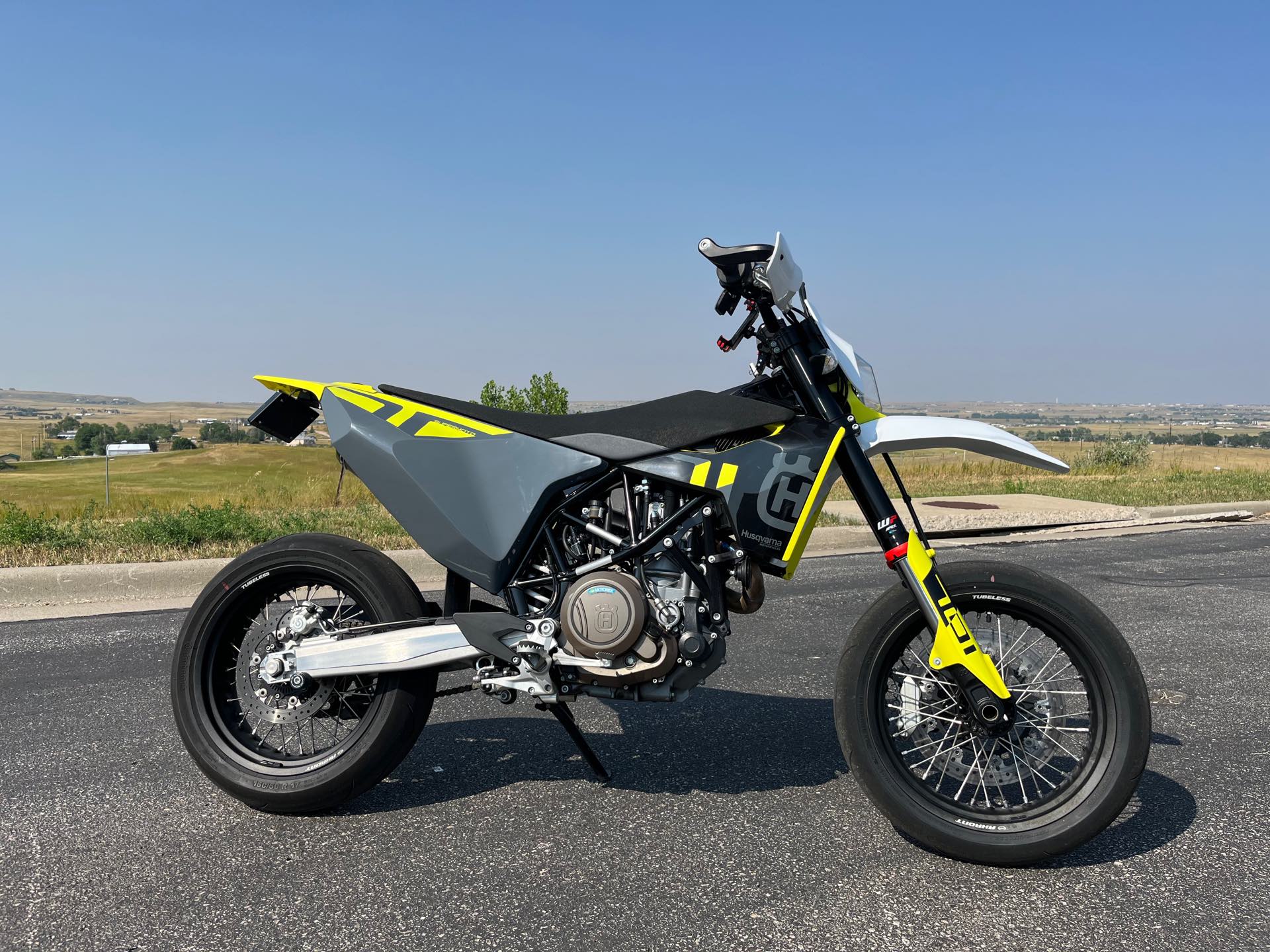 2023 Husqvarna Supermoto 701 at Mount Rushmore Motorsports