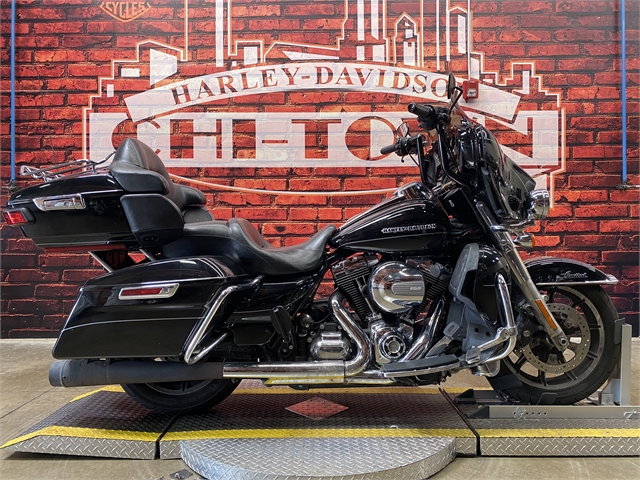 2015 Harley-Davidson Electra Glide Ultra Limited Low at Chi-Town Harley-Davidson