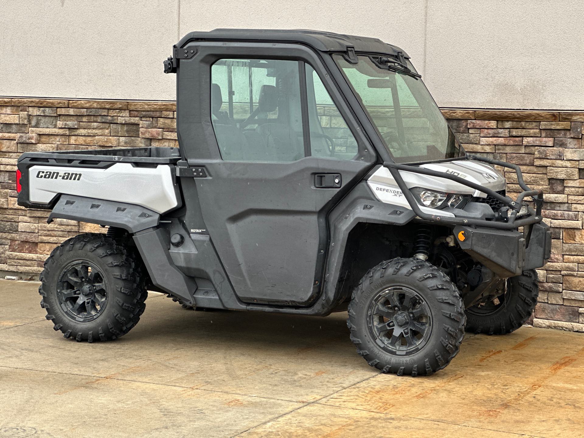 2019 Can-Am Defender XT CAB HD8 at Head Indian Motorcycle
