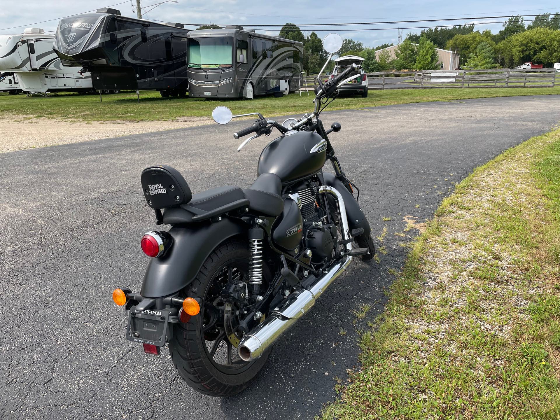 2022 Royal Enfield Meteor 350 at Randy's Cycle