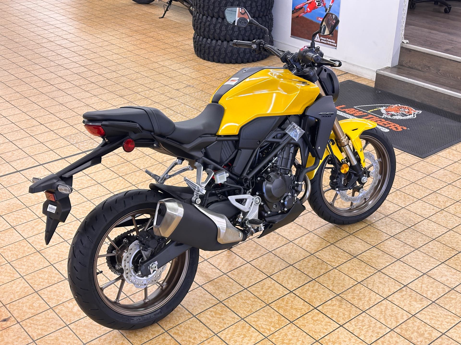 2025 Honda CB300R ABS at Southern Illinois Motorsports