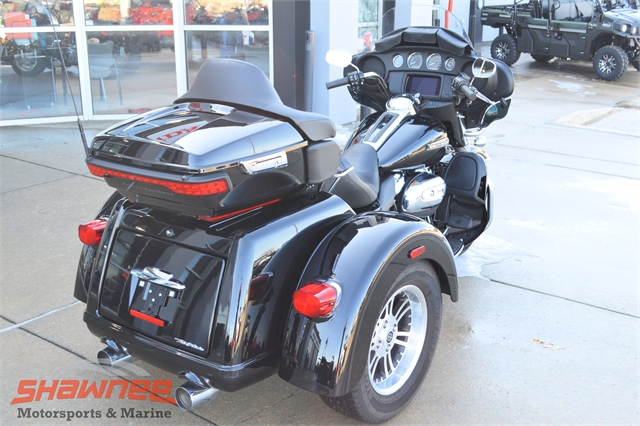 2021 Harley-Davidson Trike Tri Glide Ultra at Shawnee Motorsports & Marine