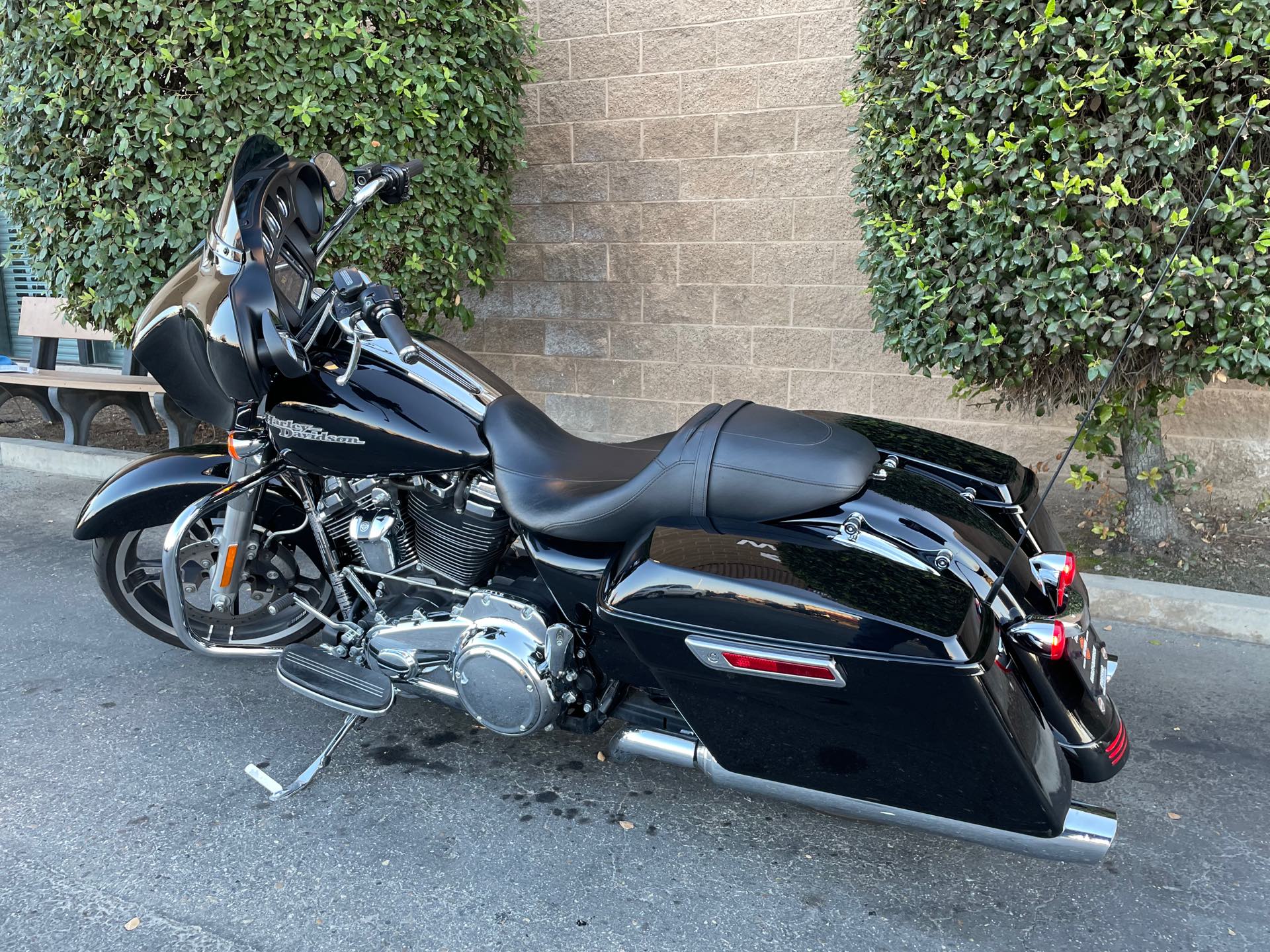2018 Harley-Davidson Street Glide Base at Fresno Harley-Davidson