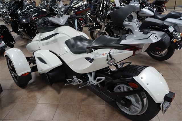 2010 Can-Am Spyder Roadster RS-S at Clawson Motorsports