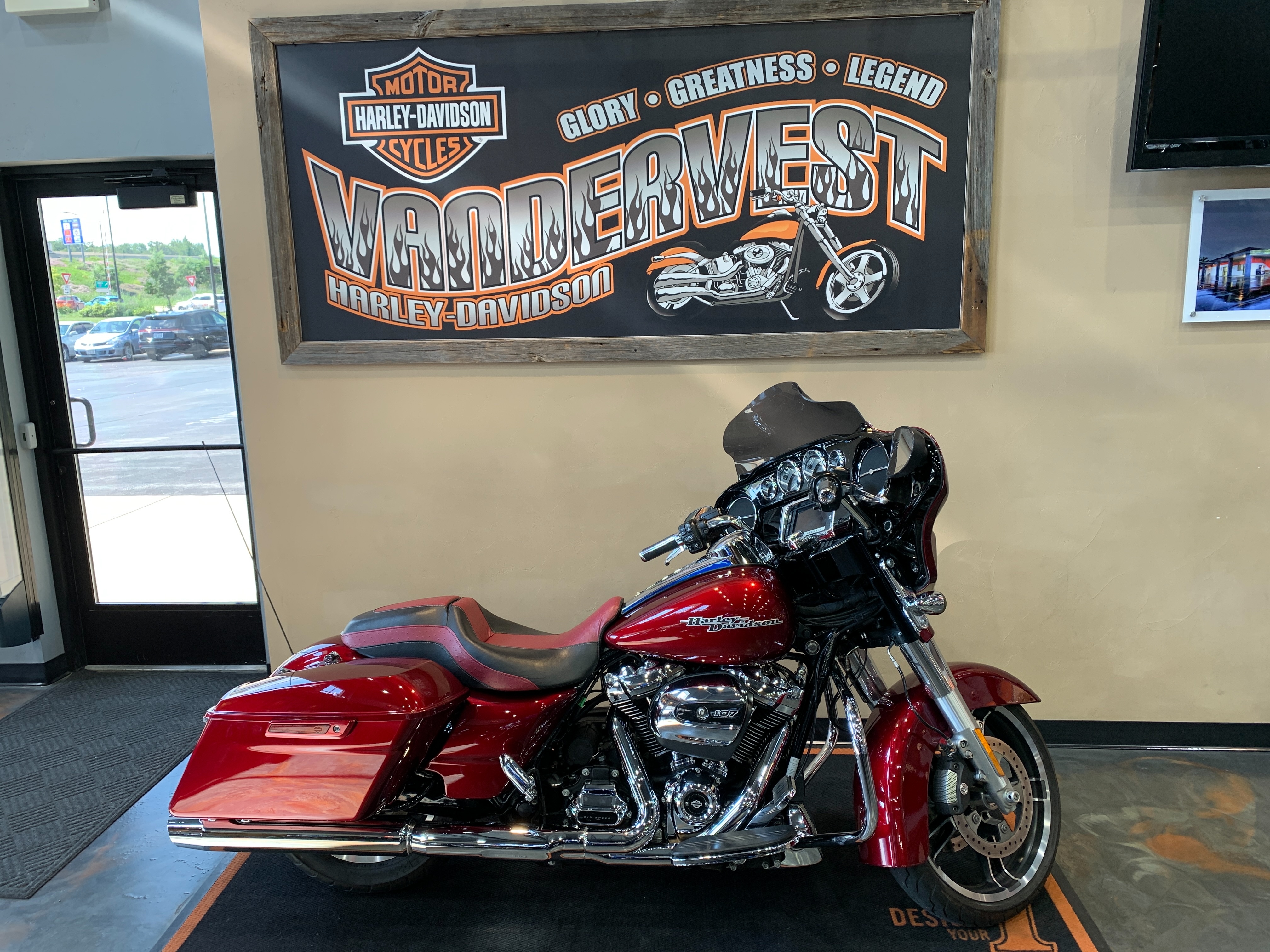 2017 Harley-Davidson Street Glide Special at Vandervest Harley-Davidson, Green Bay, WI 54303