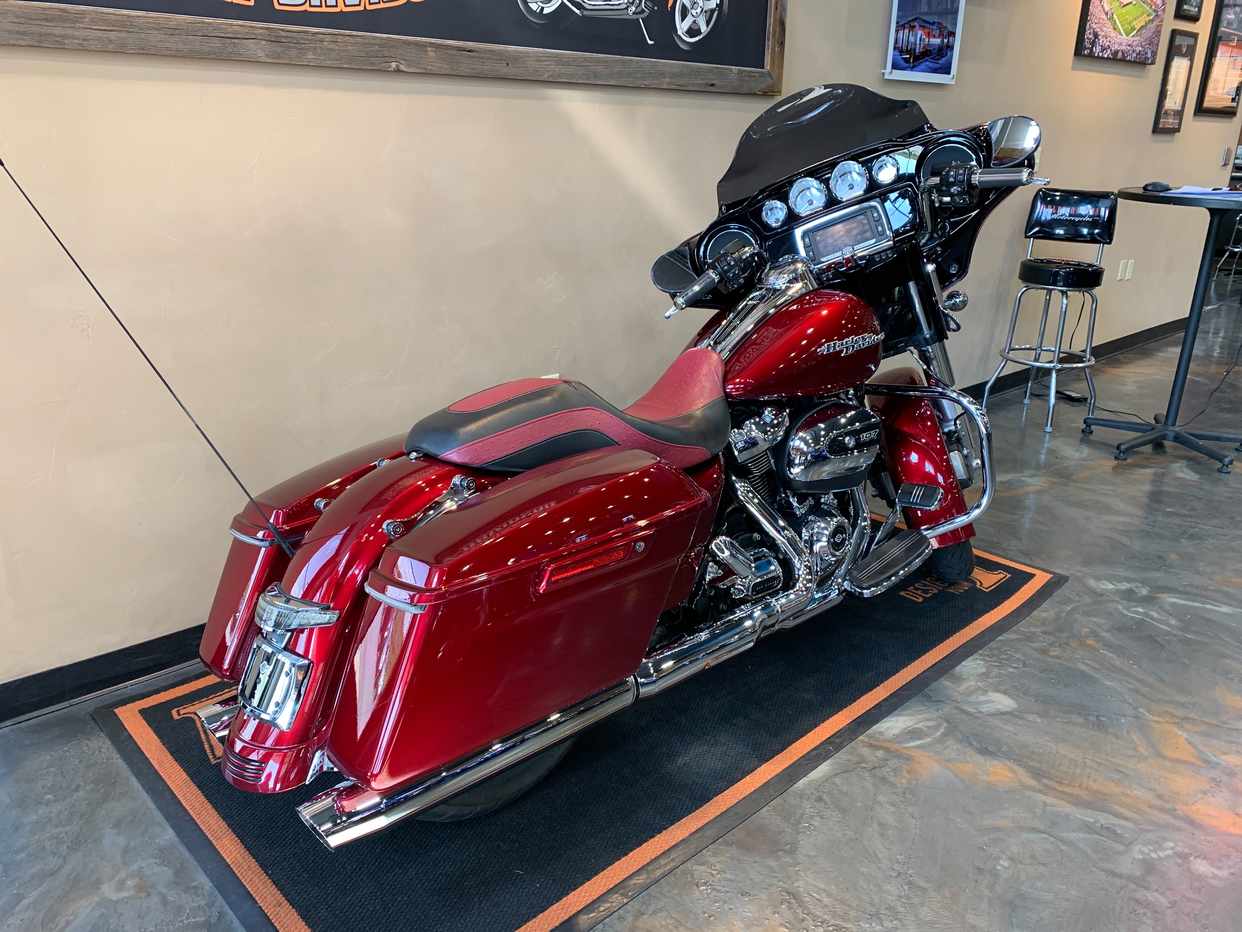 2017 Harley-Davidson Street Glide Special at Vandervest Harley-Davidson, Green Bay, WI 54303