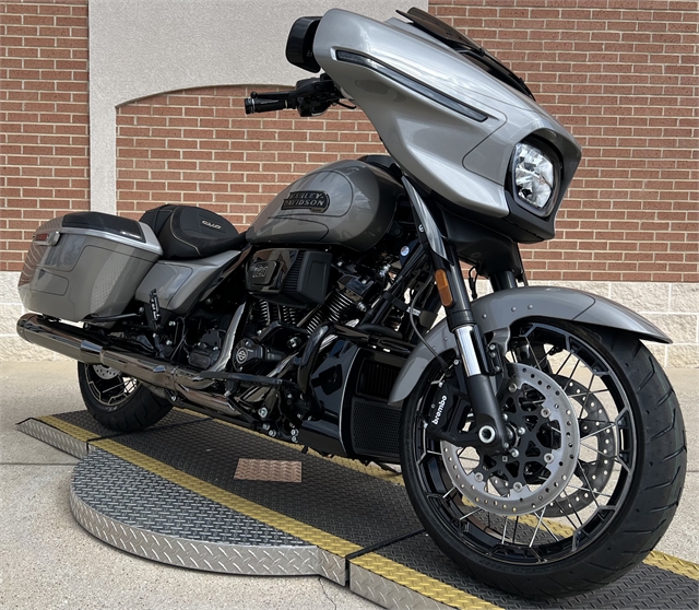 2023 Harley-Davidson Street Glide CVO Street Glide at Roughneck Harley-Davidson