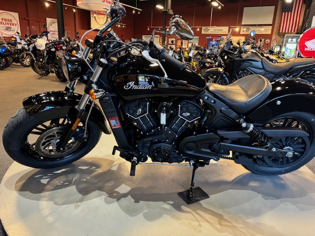 2018 Indian Motorcycle Scout Sixty at Martin Moto