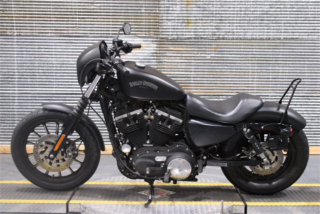 2014 Harley-Davidson Sportster Iron 883 at Texarkana Harley-Davidson