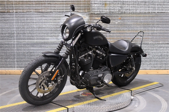 2014 Harley-Davidson Sportster Iron 883 at Texarkana Harley-Davidson