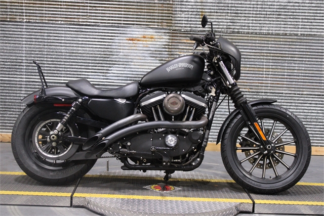 2014 Harley-Davidson Sportster Iron 883 at Texarkana Harley-Davidson