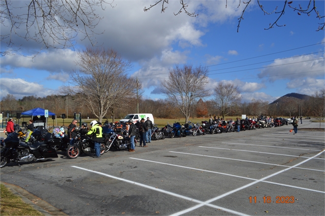 2023 Nov 18 Henderson County Toy Run Photos at Smoky Mountain HOG