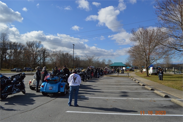 2023 Nov 18 Henderson County Toy Run Photos at Smoky Mountain HOG