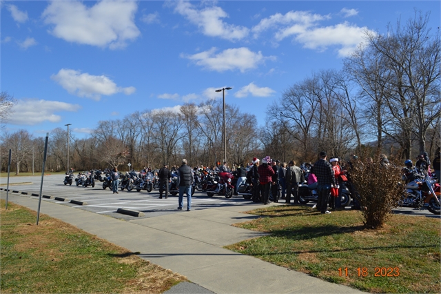 2023 Nov 18 Henderson County Toy Run Photos at Smoky Mountain HOG