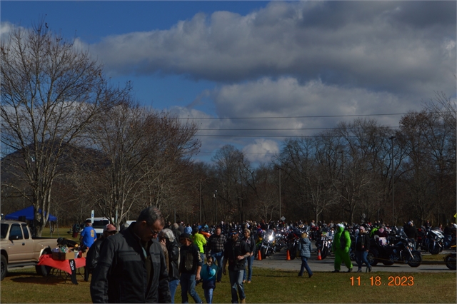 2023 Nov 18 Henderson County Toy Run Photos at Smoky Mountain HOG