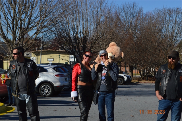 2023 Nov 18 Henderson County Toy Run Photos at Smoky Mountain HOG