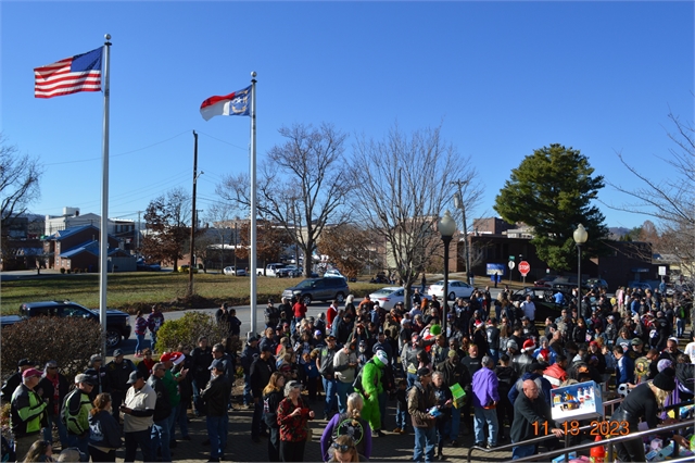 2023 Nov 18 Henderson County Toy Run Photos at Smoky Mountain HOG