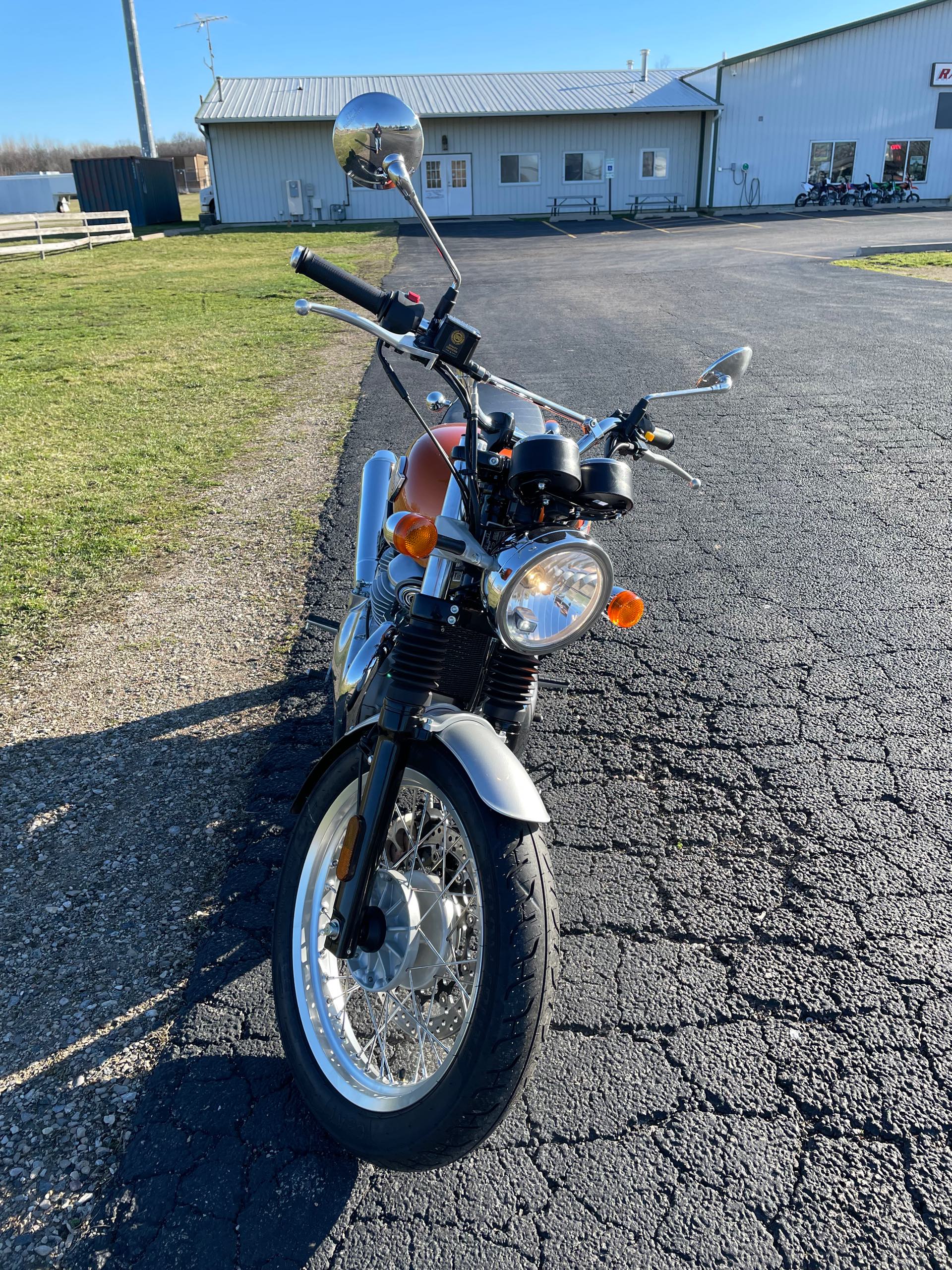 2023 Royal Enfield Twins INT650 at Randy's Cycle