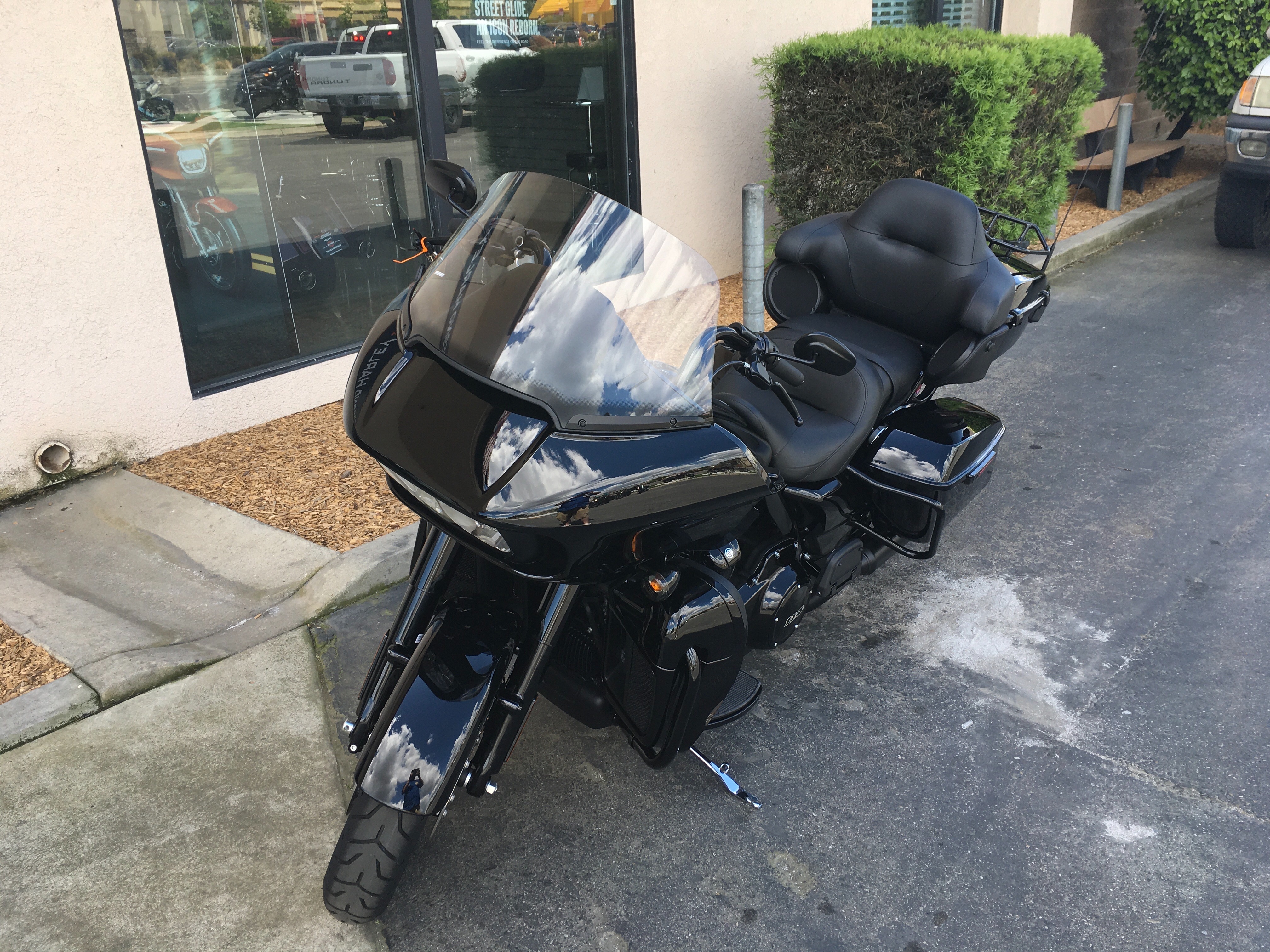 2024 Harley-Davidson Road Glide Limited at Fresno Harley-Davidson