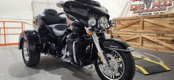 2024 Harley-Davidson Trike Tri Glide Ultra at Lone Wolf Harley-Davidson