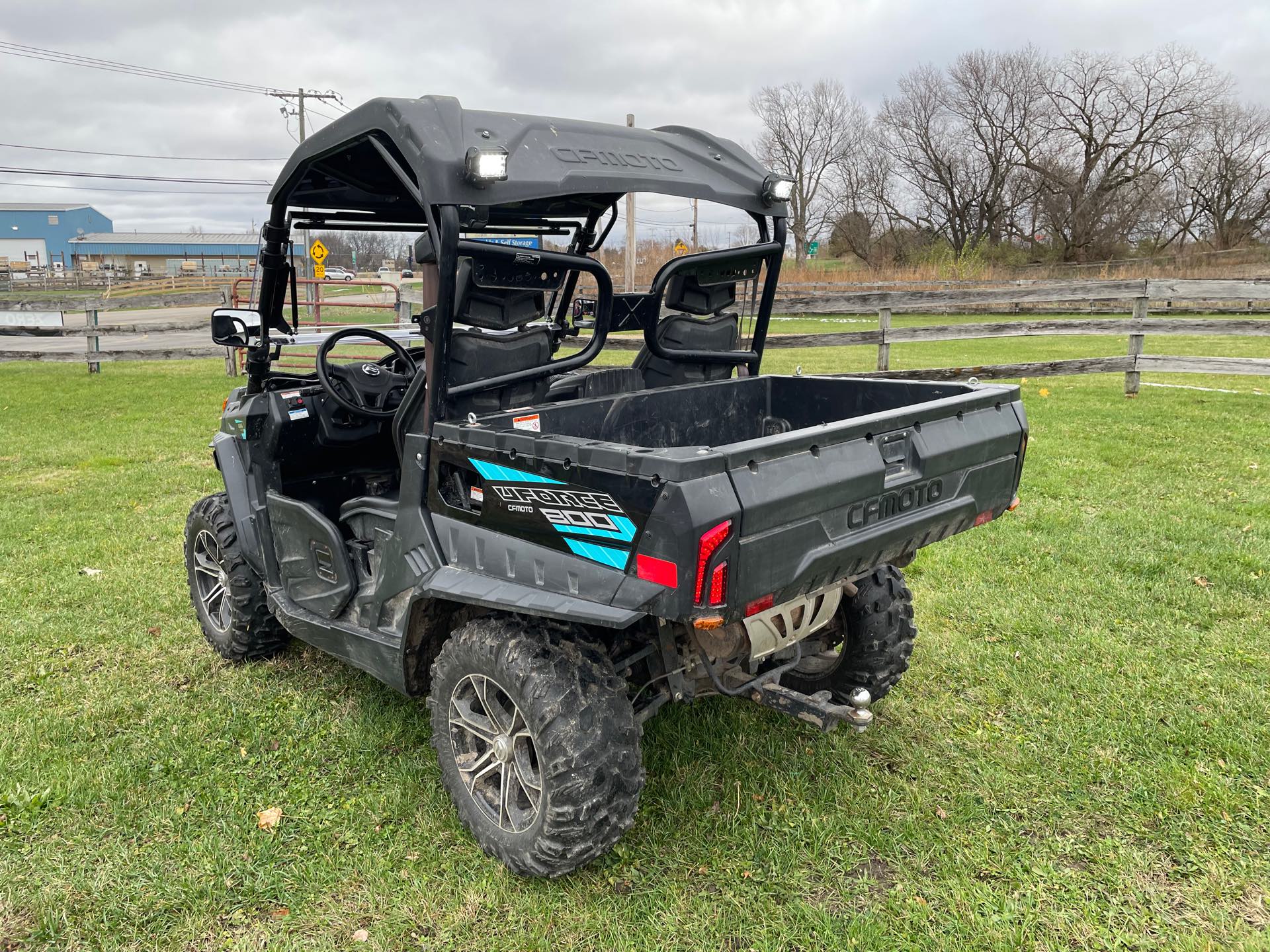 2019 CFMOTO UFORCE 800 at Randy's Cycle