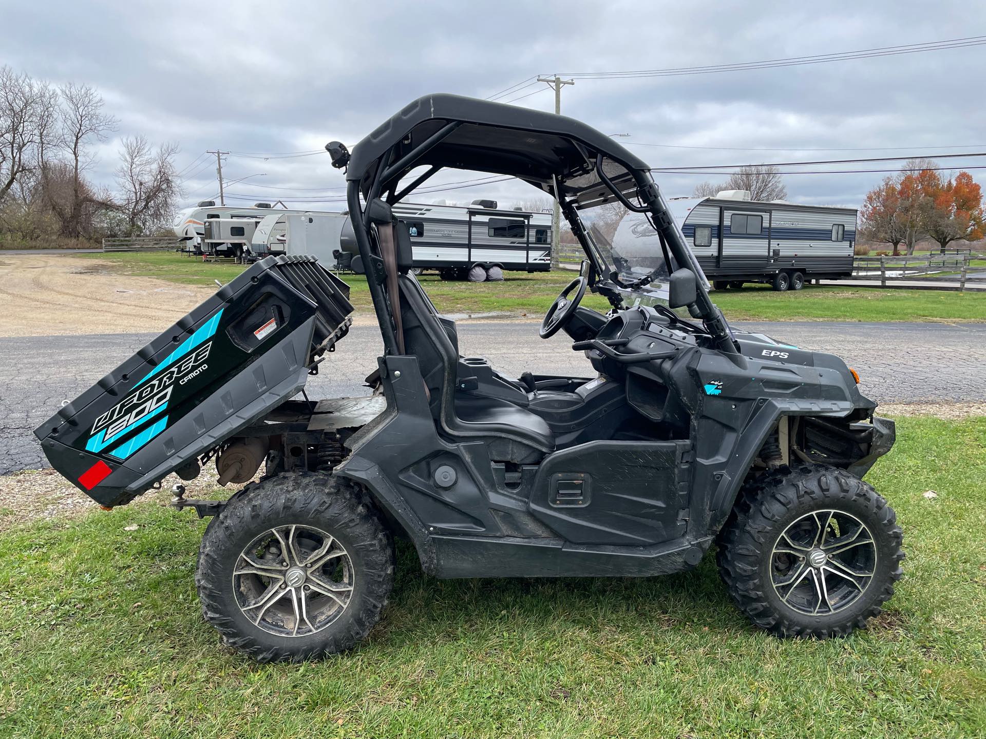 2019 CFMOTO UFORCE 800 at Randy's Cycle