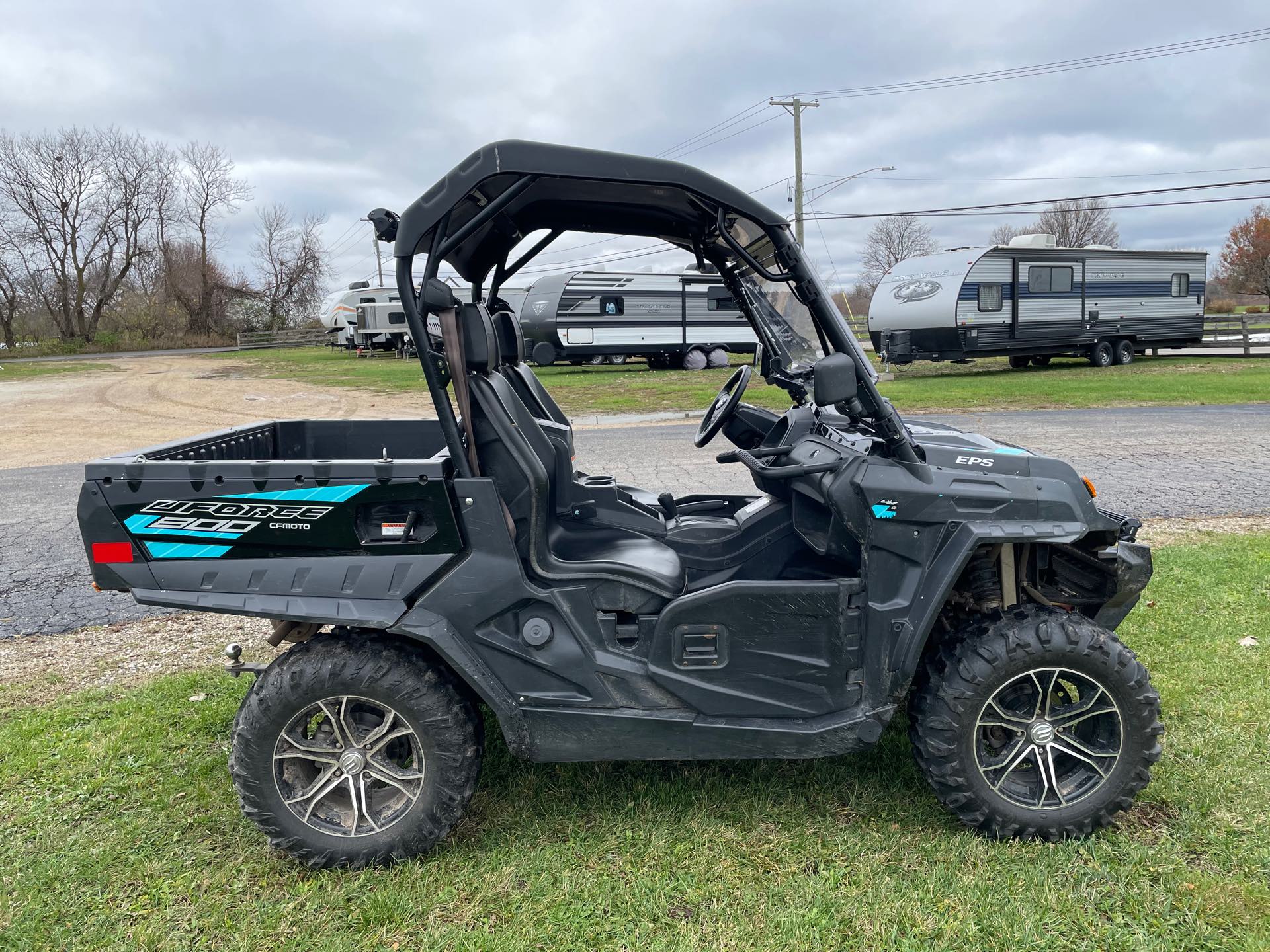 2019 CFMOTO UFORCE 800 at Randy's Cycle