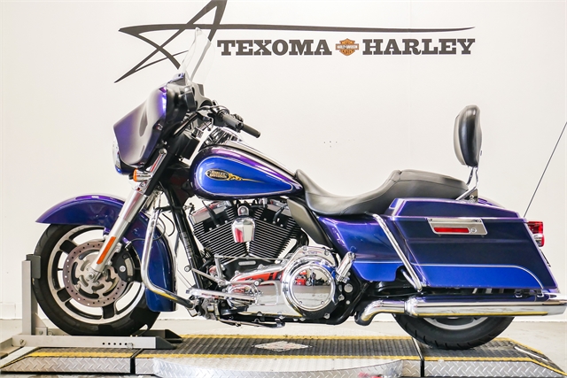 2009 Harley-Davidson Street Glide Base at Texoma Harley-Davidson