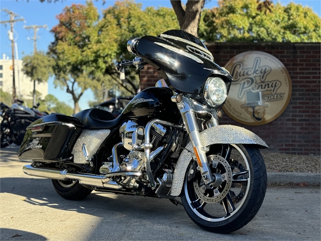 2016 Harley-Davidson Street Glide Base at Lucky Penny Cycles