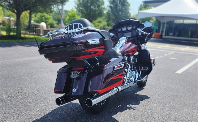 2017 Harley-Davidson Electra Glide CVO Limited at All American Harley-Davidson, Hughesville, MD 20637