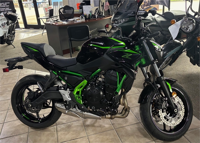 2025 Kawasaki Z650 ABS at Dale's Fun Center, Victoria, TX 77904