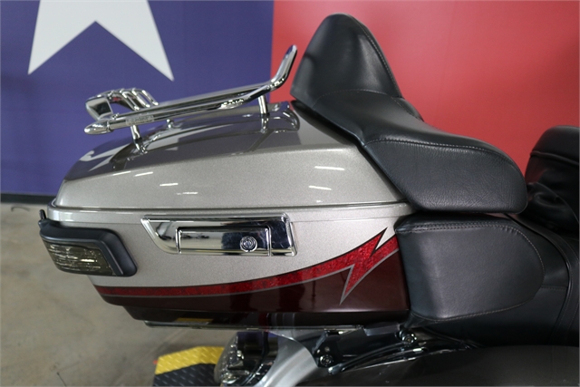 2015 Harley-Davidson Electra Glide CVO Limited at Texas Harley