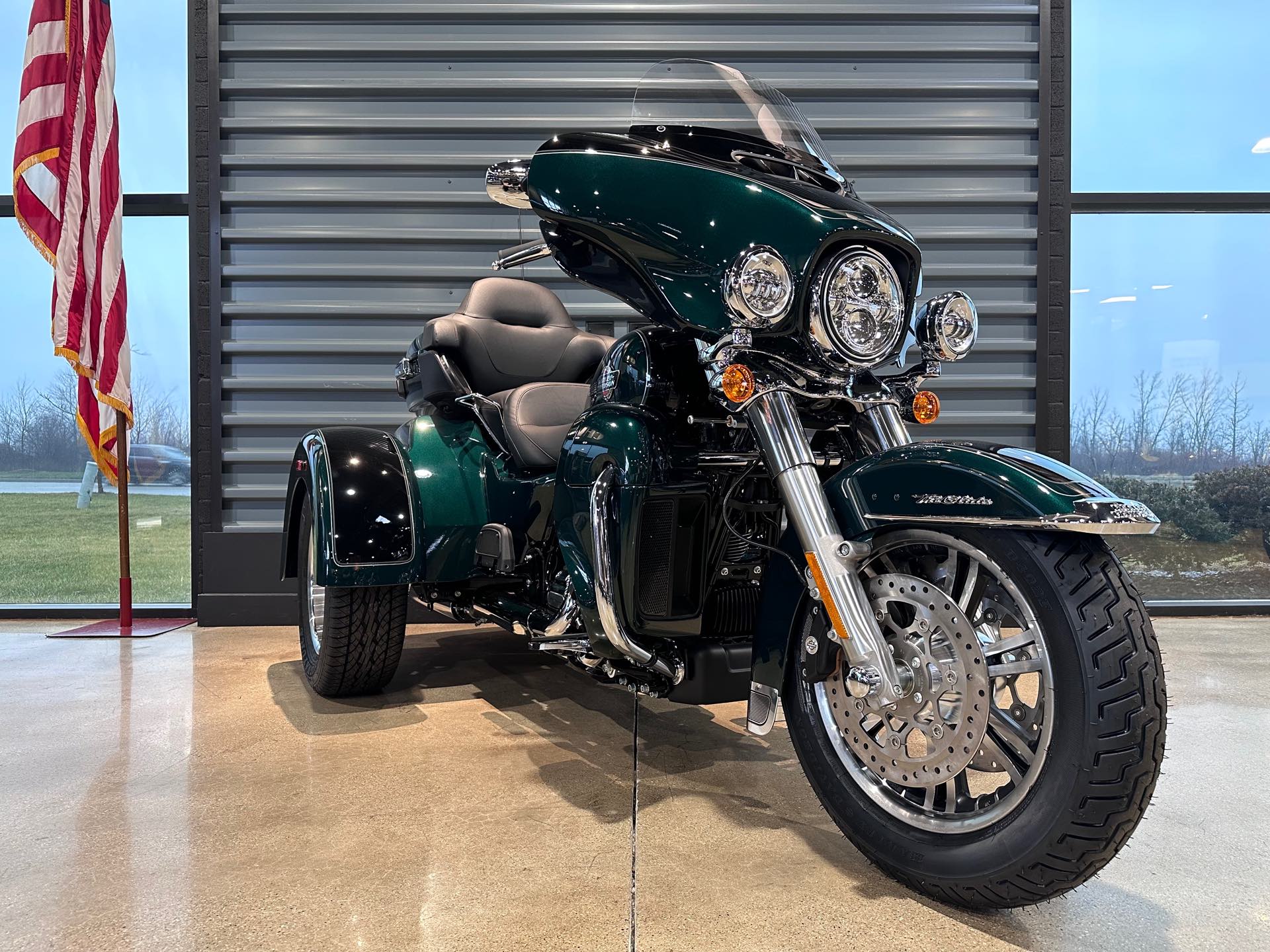 2024 Harley-Davidson Trike Tri Glide Ultra at Chi-Town Harley-Davidson