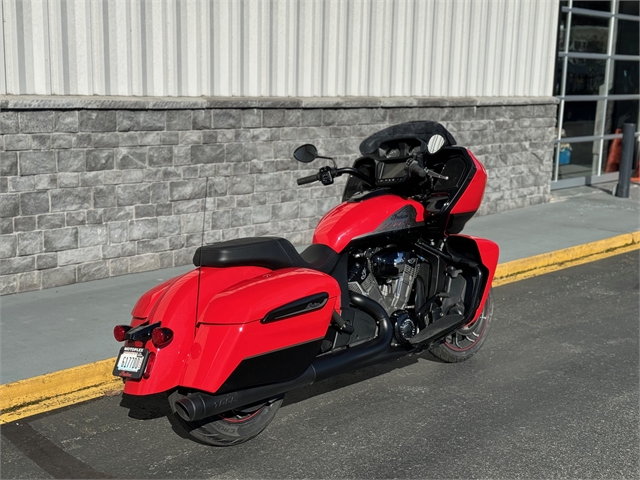 2023 Indian Motorcycle Challenger Dark Horse at Lynnwood Motoplex, Lynnwood, WA 98037