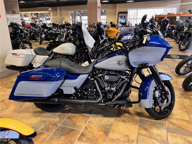 2023 Harley-Davidson Road Glide Special at Man O'War Harley-Davidson®