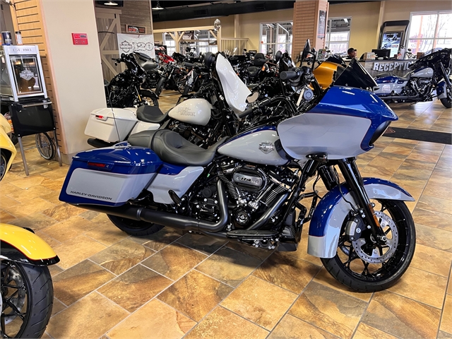 2023 Harley-Davidson Road Glide Special at Man O'War Harley-Davidson®