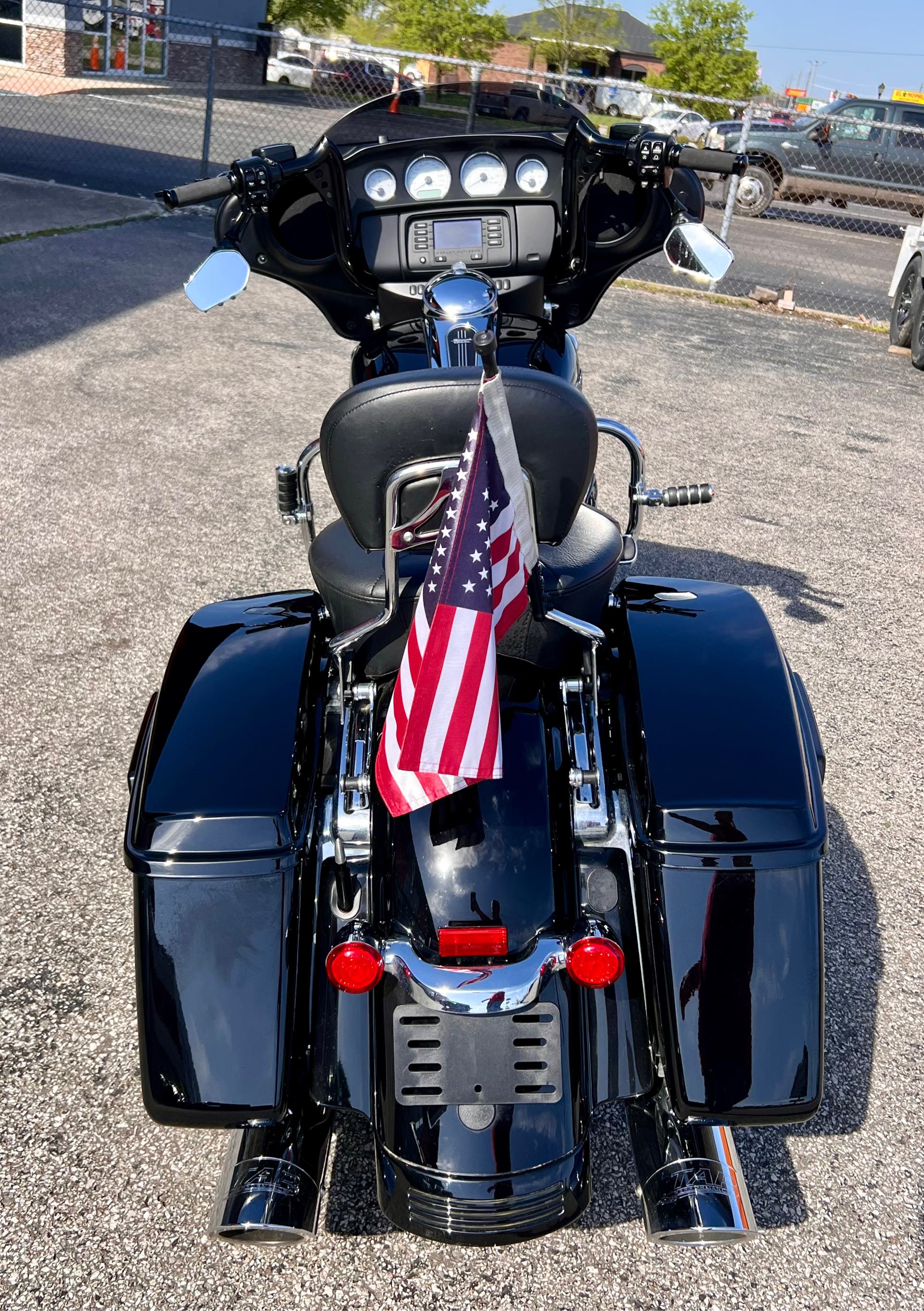 2018 Harley-Davidson Street Glide Base at Thornton's Motorcycle Sales, Madison, IN