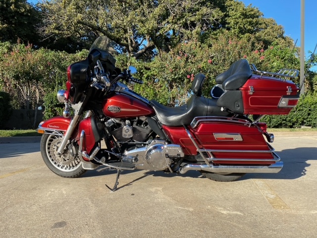 2010 Harley-Davidson Electra Glide Ultra Classic at Lucky Penny Cycles