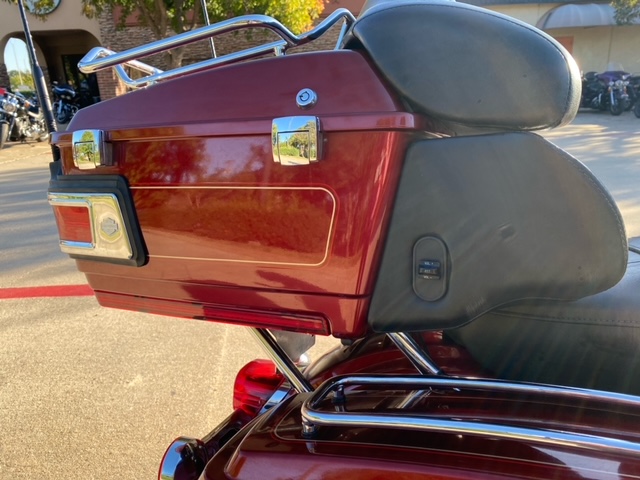 2010 Harley-Davidson Electra Glide Ultra Classic at Lucky Penny Cycles