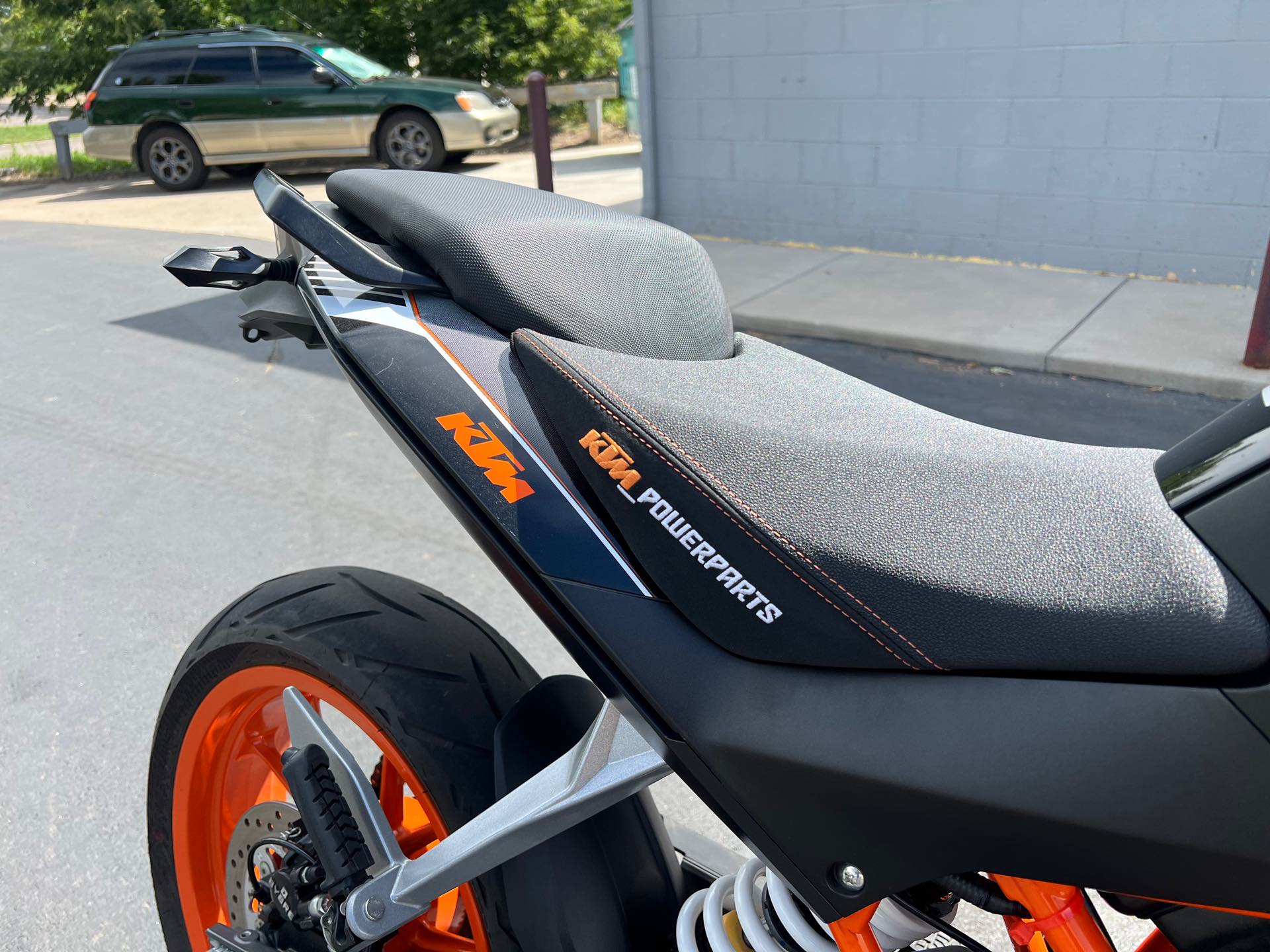 2016 KTM Duke 390 at Aces Motorcycles - Fort Collins