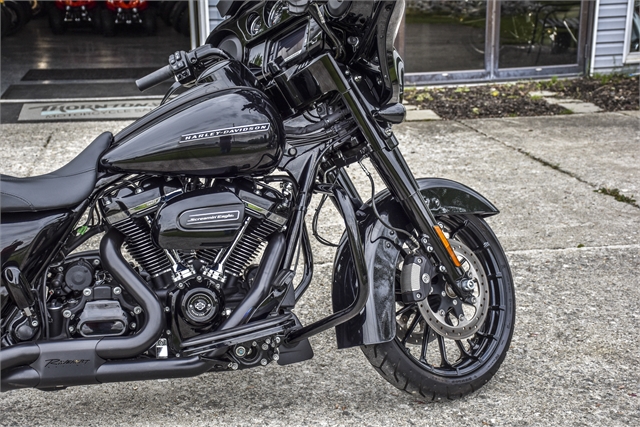 2018 Harley-Davidson Street Glide Special at Thornton's Motorcycle - Versailles, IN