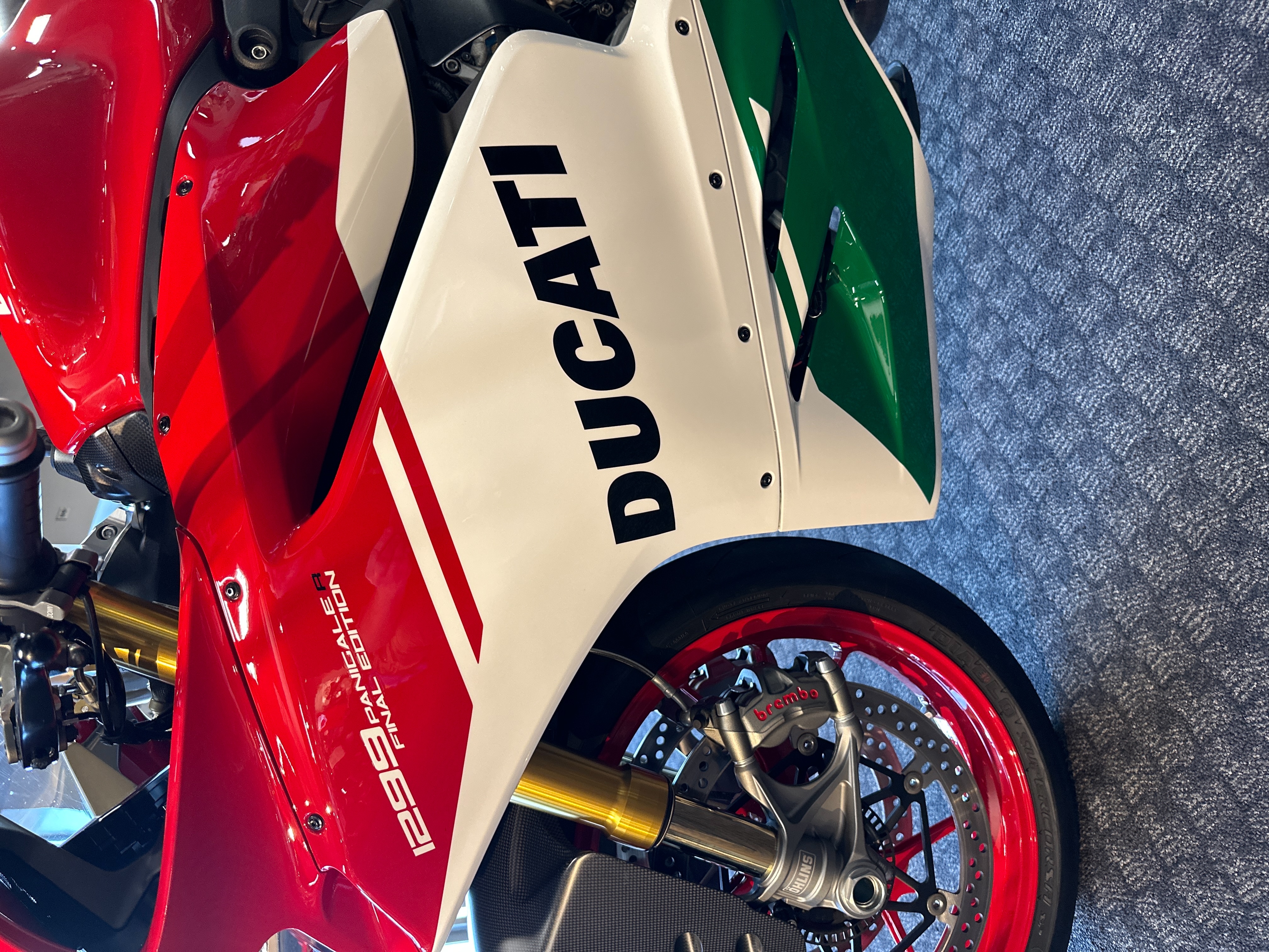 2018 Ducati Panigale 1299 R Final Edition at Frontline Eurosports