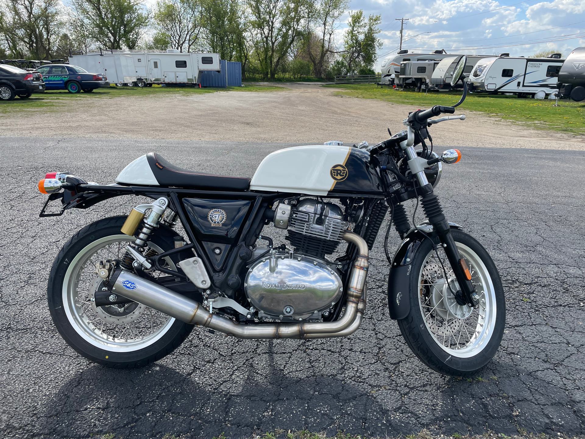 2023 Royal Enfield Twins Continental GT 650 at Randy's Cycle